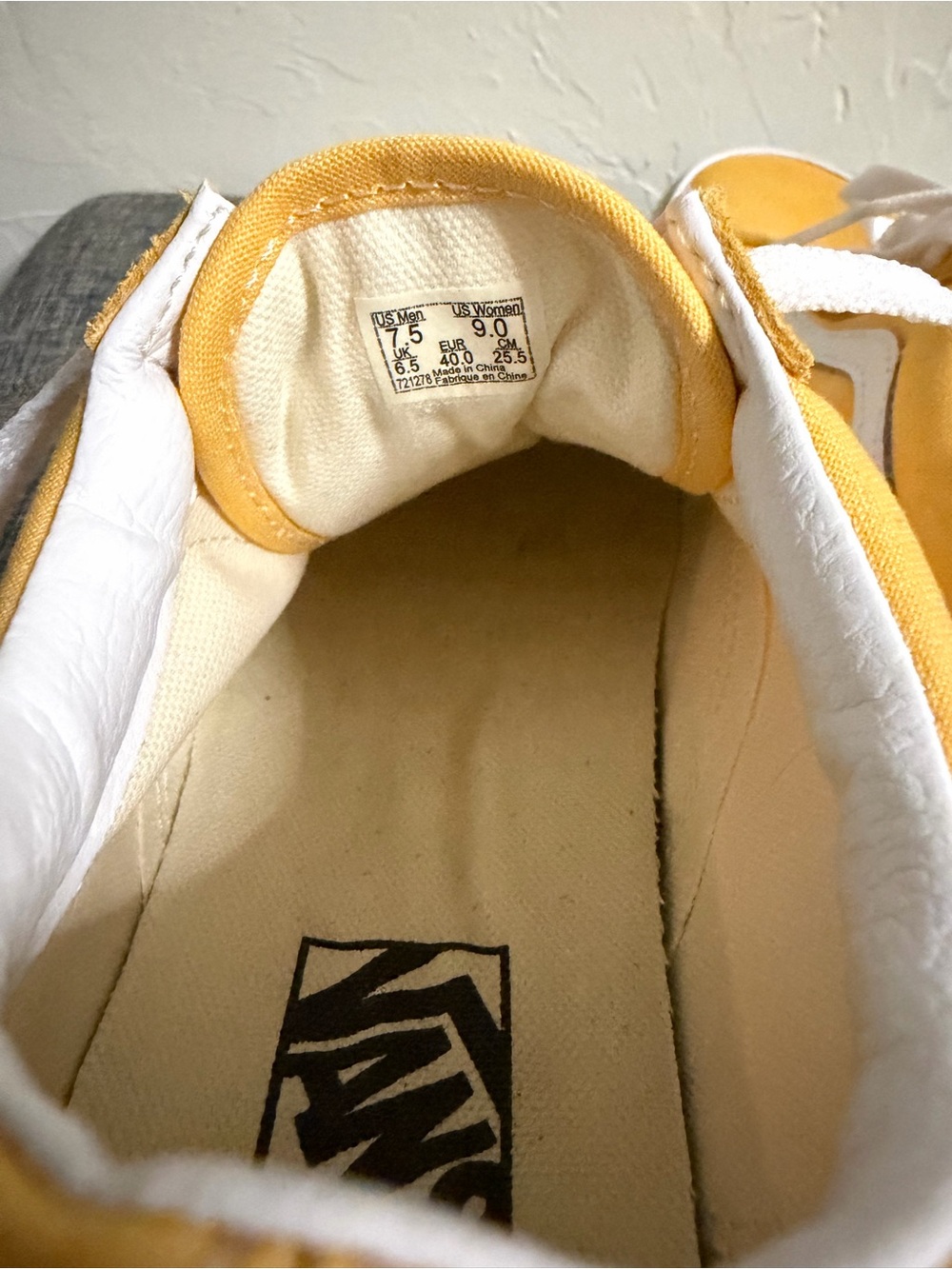 Vans Yellow Low-Top Canvas Sneakers with White Stripe for Women or Men - Picture 4 of 5